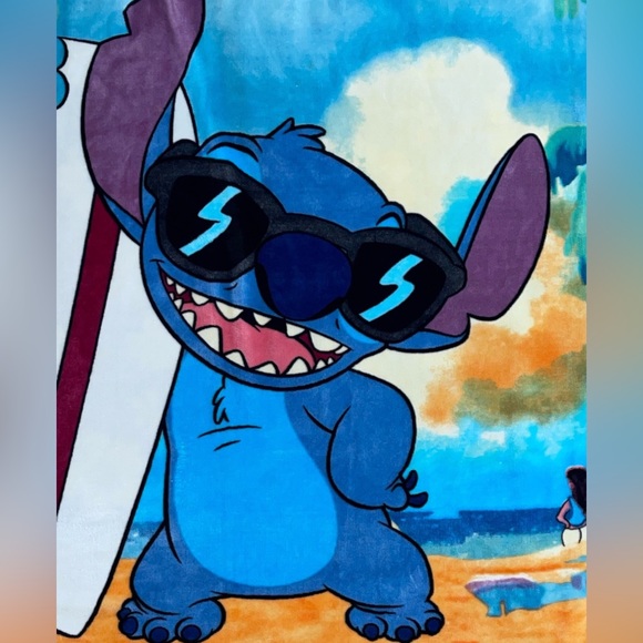 Disney’s Stitch Hawaii Themed Wave Ready Plush Blanket/Throw - Picture 4 of 7